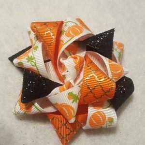 Hair bow